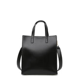Lidia — Elegantní minimalistka