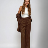 Daniela – Vintage sako a sladěné kalhoty