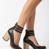 Ruxandra – Elegantní Boty s Pásem