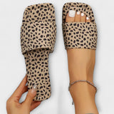 Yasmina - Měkké mokasíny s leopardím potiskem