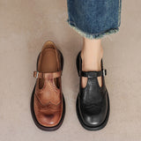 Giulia – Vintage boty s brogue designem a přezkou